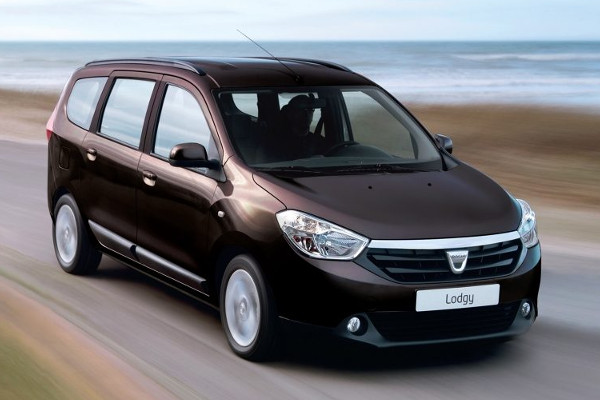 DACIA LODGY 1.5 dCi 7 places Laureate neuve au Maroc